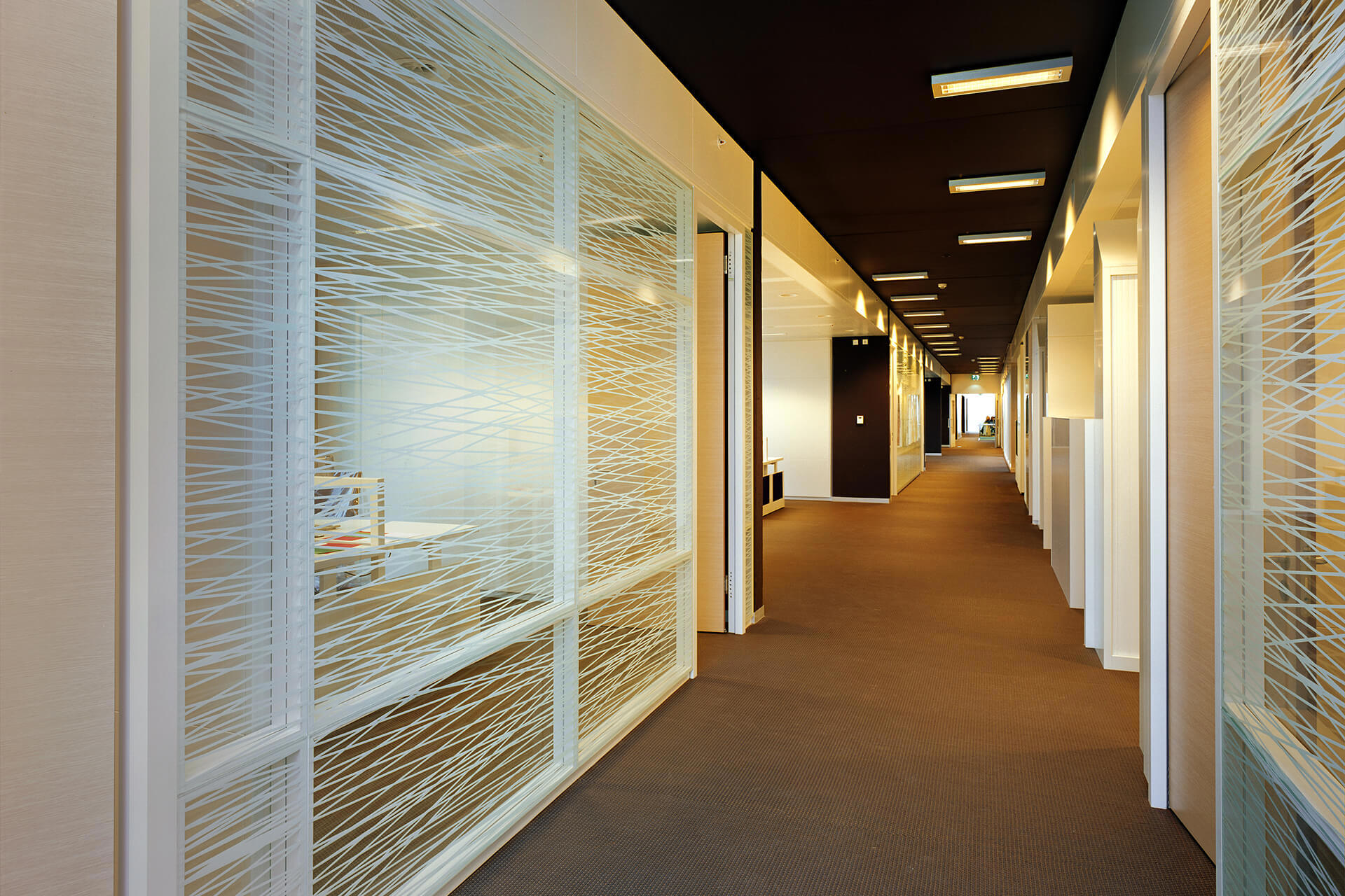 Belastingdienst Doetinchem glazen wanden met folie